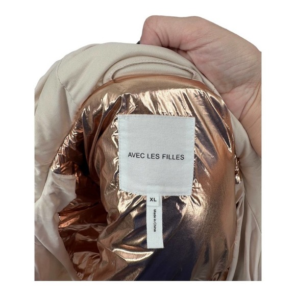 Avec Les Filles Rose Gold Hardware Short Puffer NWT - Picture 6 of 12